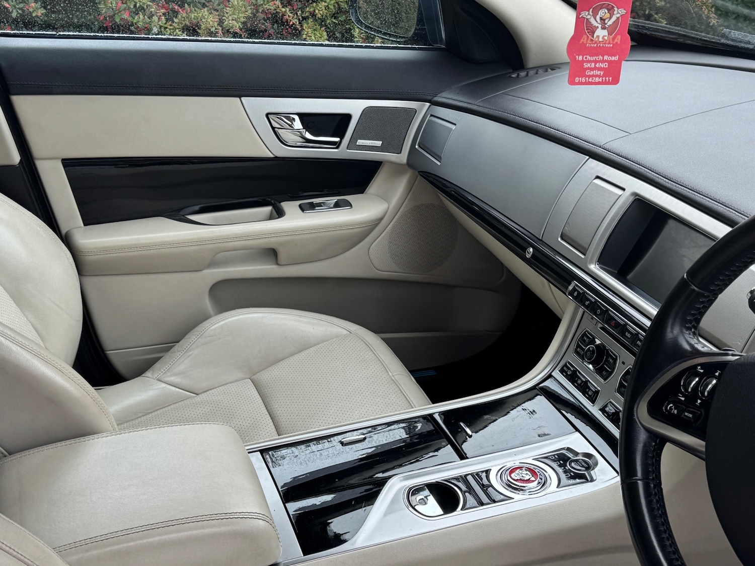 Used Jaguar XF 2012 for sale - 76376960: Photo 25