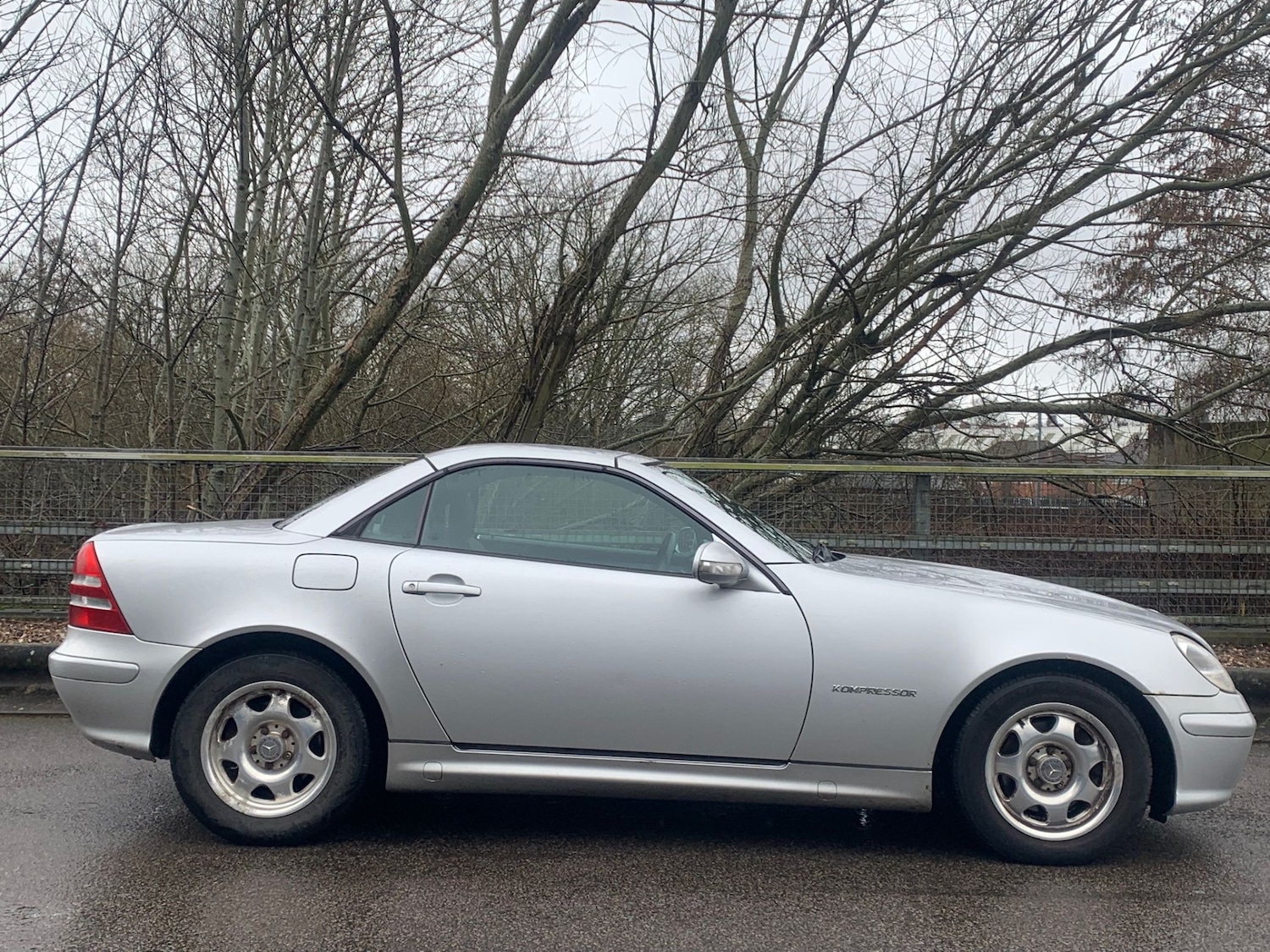 Used Mercedes-Benz SLK 2004 for sale - 77834076: Photo 10