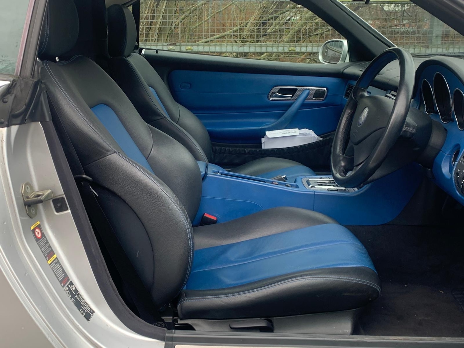 Used Mercedes-Benz SLK 2004 for sale - 77834076: Photo 16