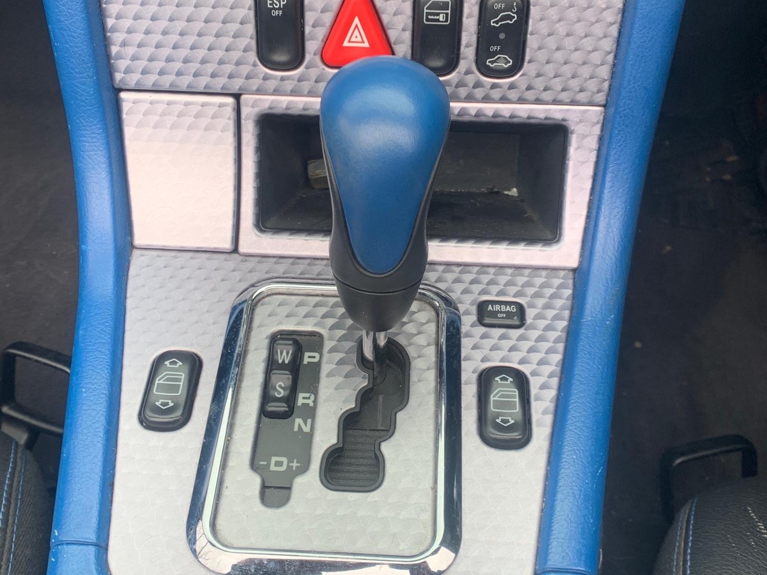 Used Mercedes-Benz SLK 2004 for sale - 77834076: Photo 7