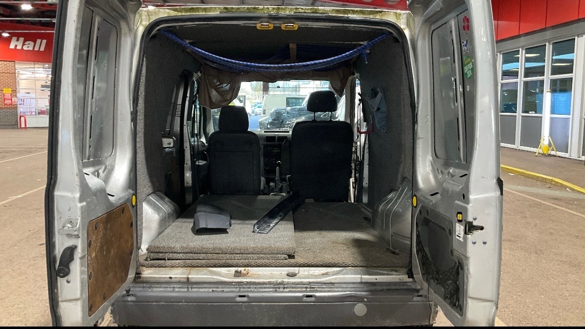 Used Ford Transit Connect 2005 for sale - 77763168: Photo 2