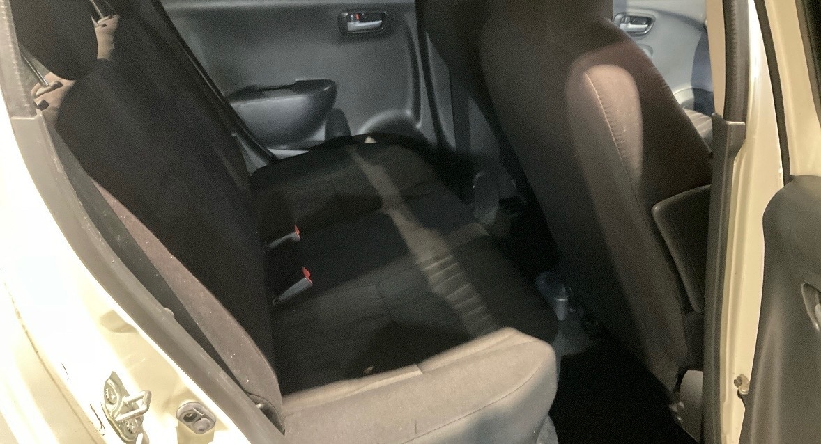 Used Nissan Pixo 2012 for sale - 77353972: Photo 5