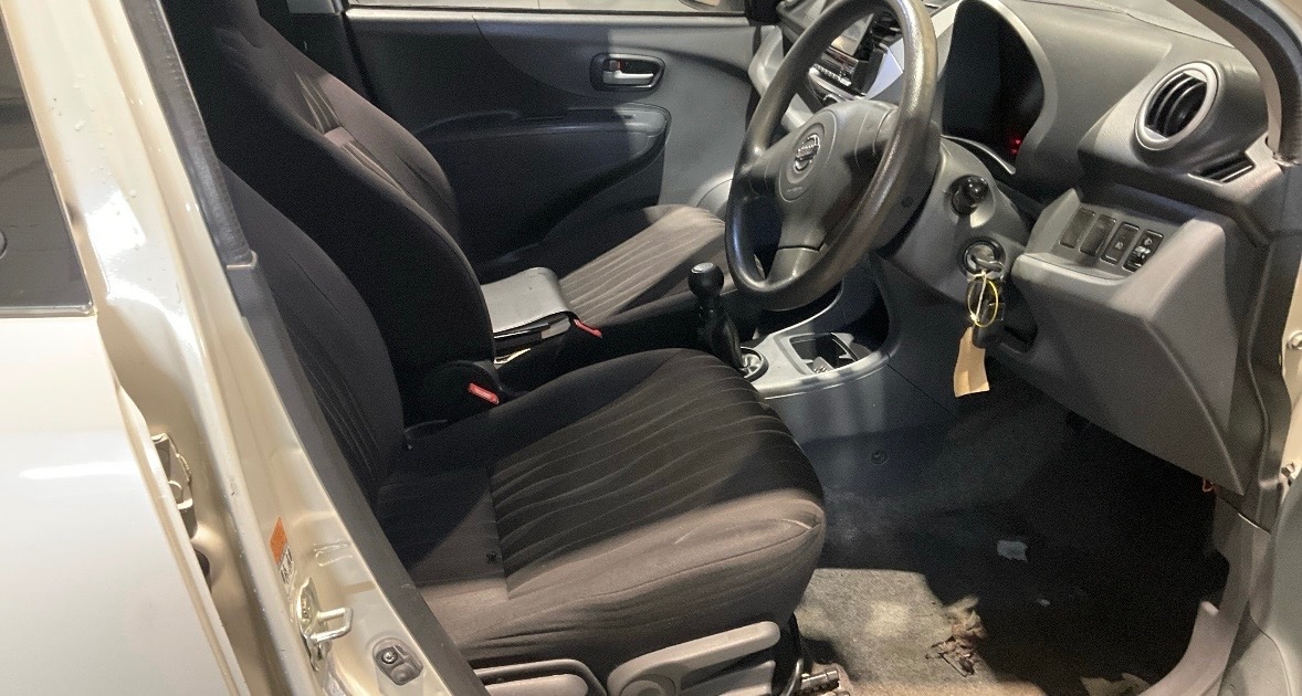 Used Nissan Pixo 2012 for sale - 77353972: Photo 6