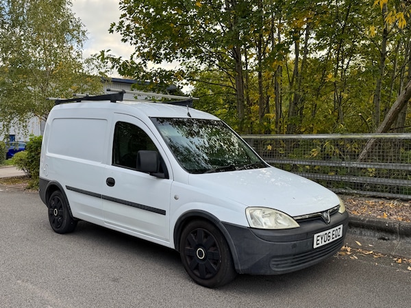 Used Vauxhall Combo 2006 for sale - 76143107: Photo 1