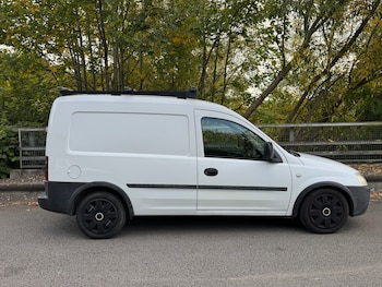 Used Vauxhall Combo 2006 for sale - 76143107: Photo 2