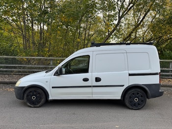 Used Vauxhall Combo 2006 for sale - 76143107: Photo 3