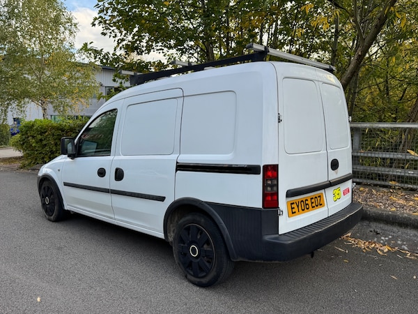 Used Vauxhall Combo 2006 for sale - 76143107: Photo 5