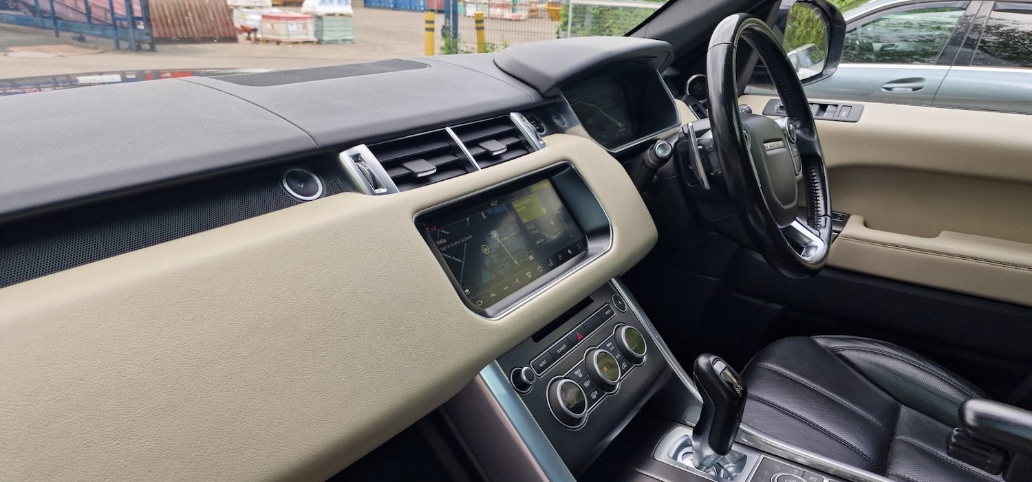 Used Land Rover Range Rover Sport 2017 for sale - 76855518: Photo 17