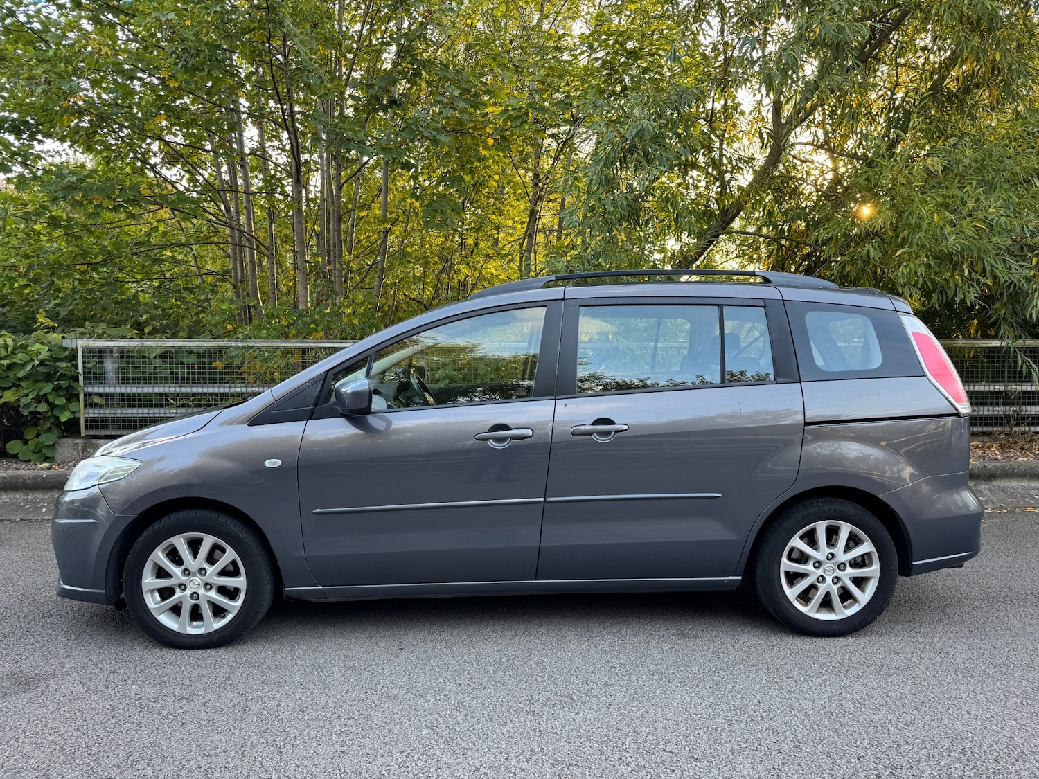Used Mazda Mazda5 2008 for sale - 76006695: Photo 1