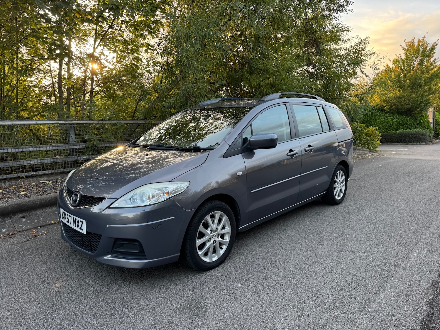 Used Mazda Mazda5 2008 for sale - 76006695: Photo 2