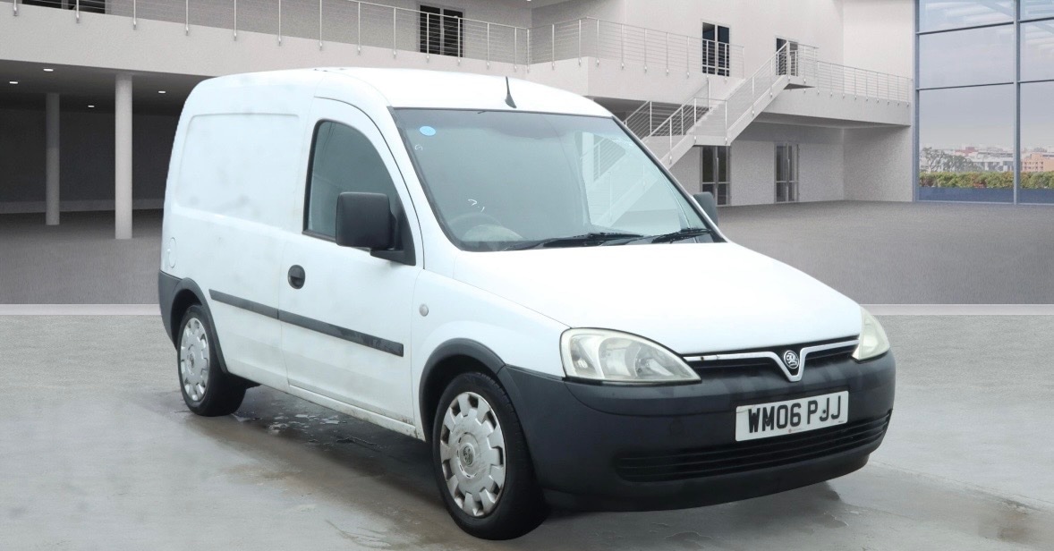 Used Vauxhall Combo 2006 for sale - 77213171: Photo 2