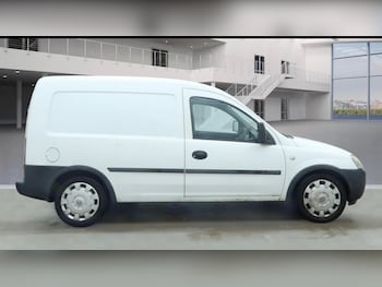 Used Vauxhall Combo 2006 for sale - 77213171: Photo