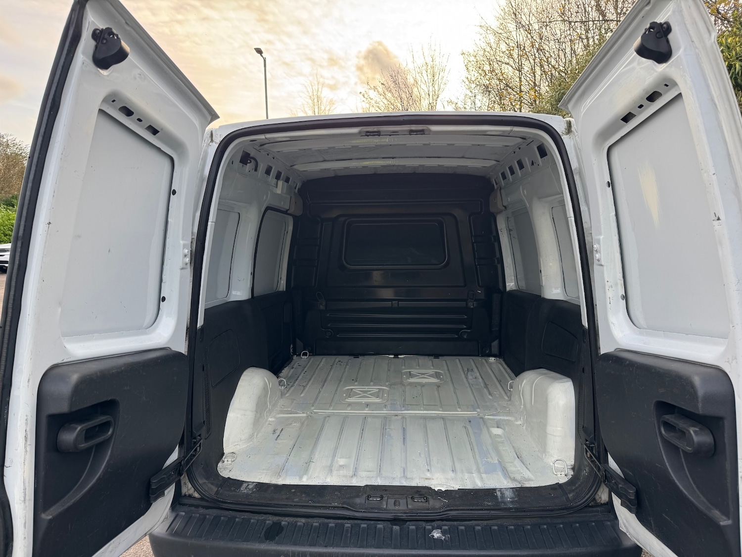 Used Vauxhall Combo 2008 for sale - 76316548: Photo 4