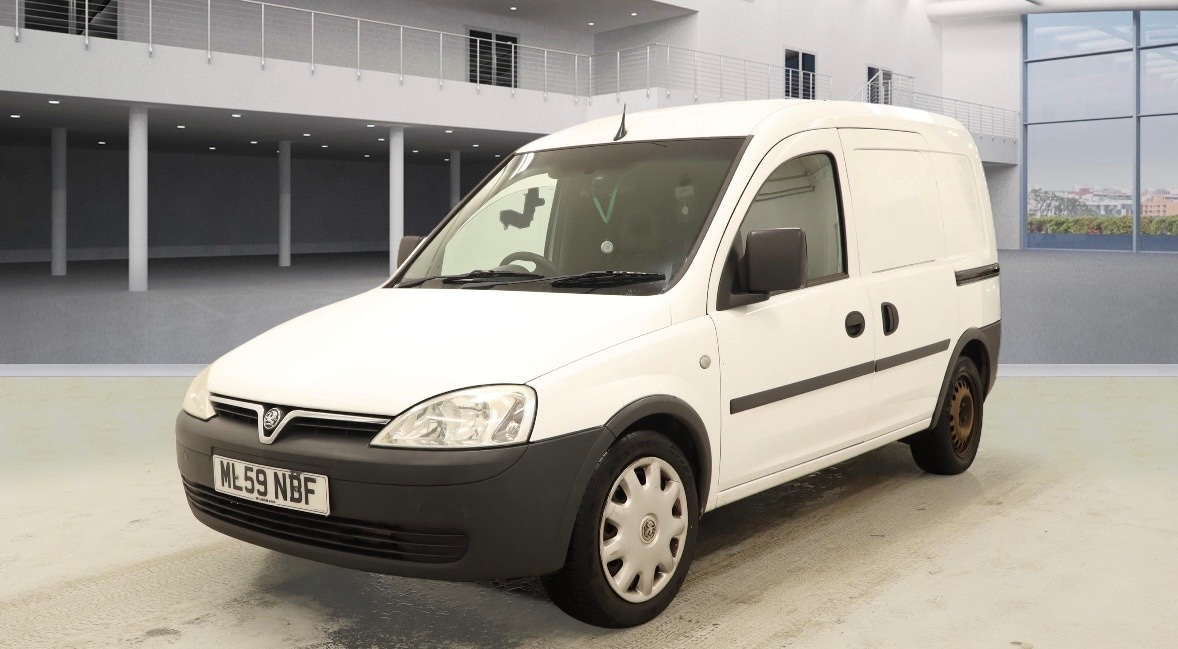 Used Vauxhall Combo 2009 for sale - 77528929: Photo 2