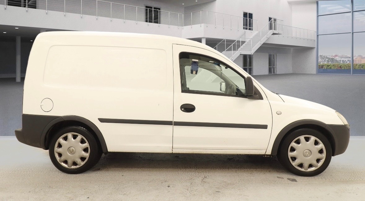 Used Vauxhall Combo 2009 for sale - 77528929: Photo 3