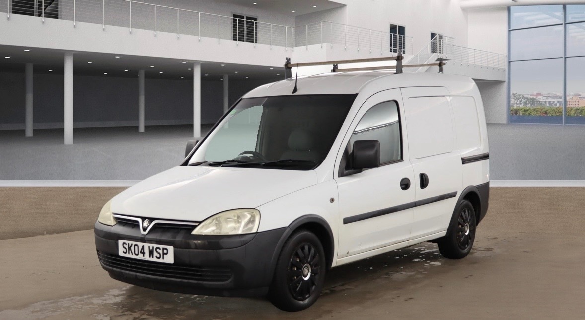 Used Vauxhall Combo 2004 for sale - 77446223: Photo 2