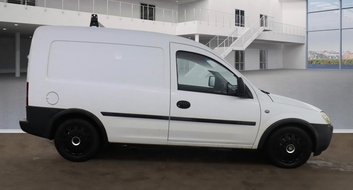 Used Vauxhall Combo 2004 for sale - 77446223: Photo 3
