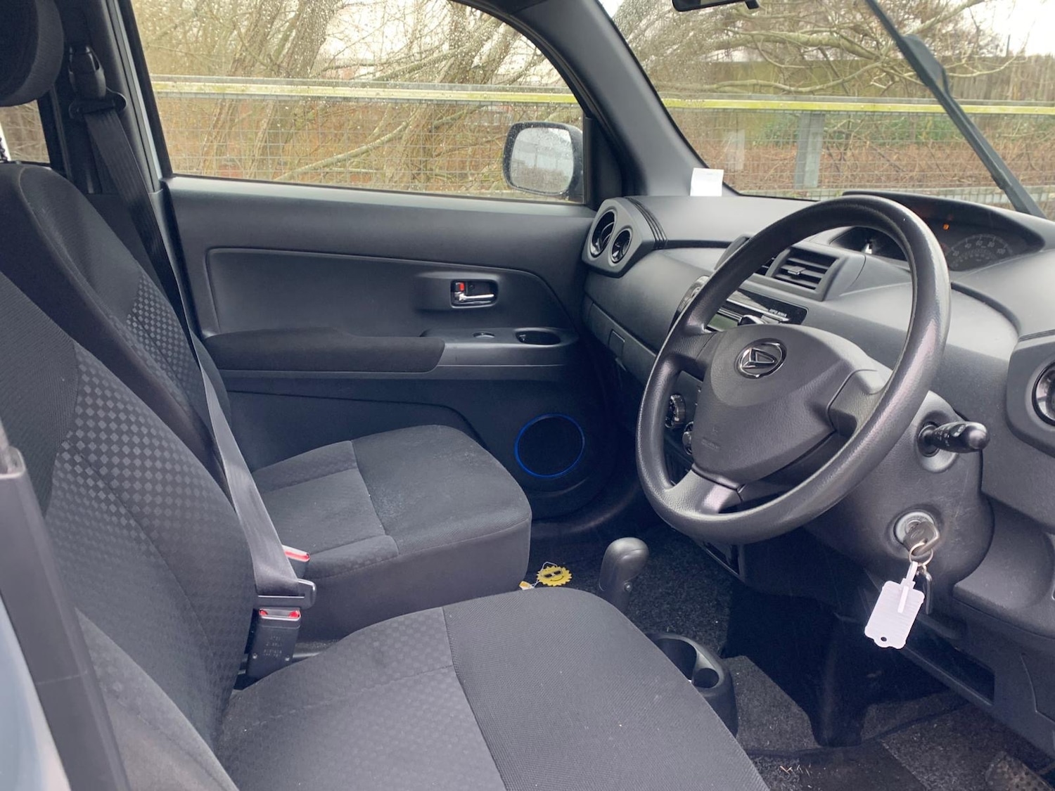 Used Daihatsu Materia 2007 for sale - 77832808: Photo 11