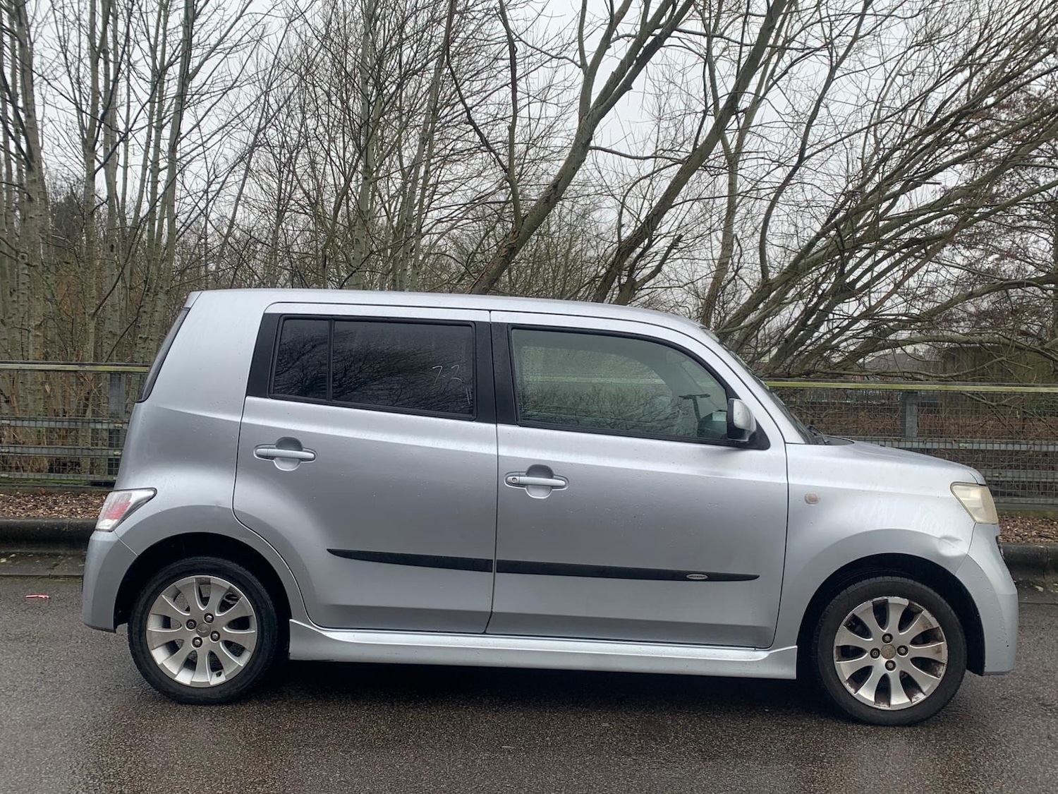 Used Daihatsu Materia 2007 for sale - 77832808: Photo 12