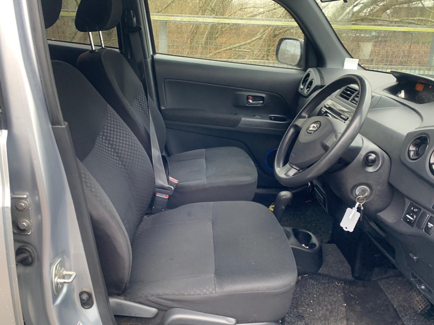 Used Daihatsu Materia 2007 for sale - 77832808: Photo 18