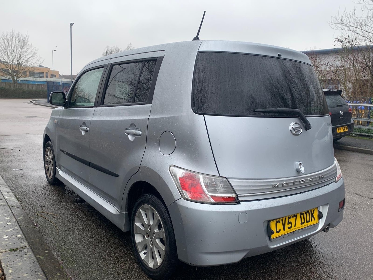 Used Daihatsu Materia 2007 for sale - 77832808: Photo 5