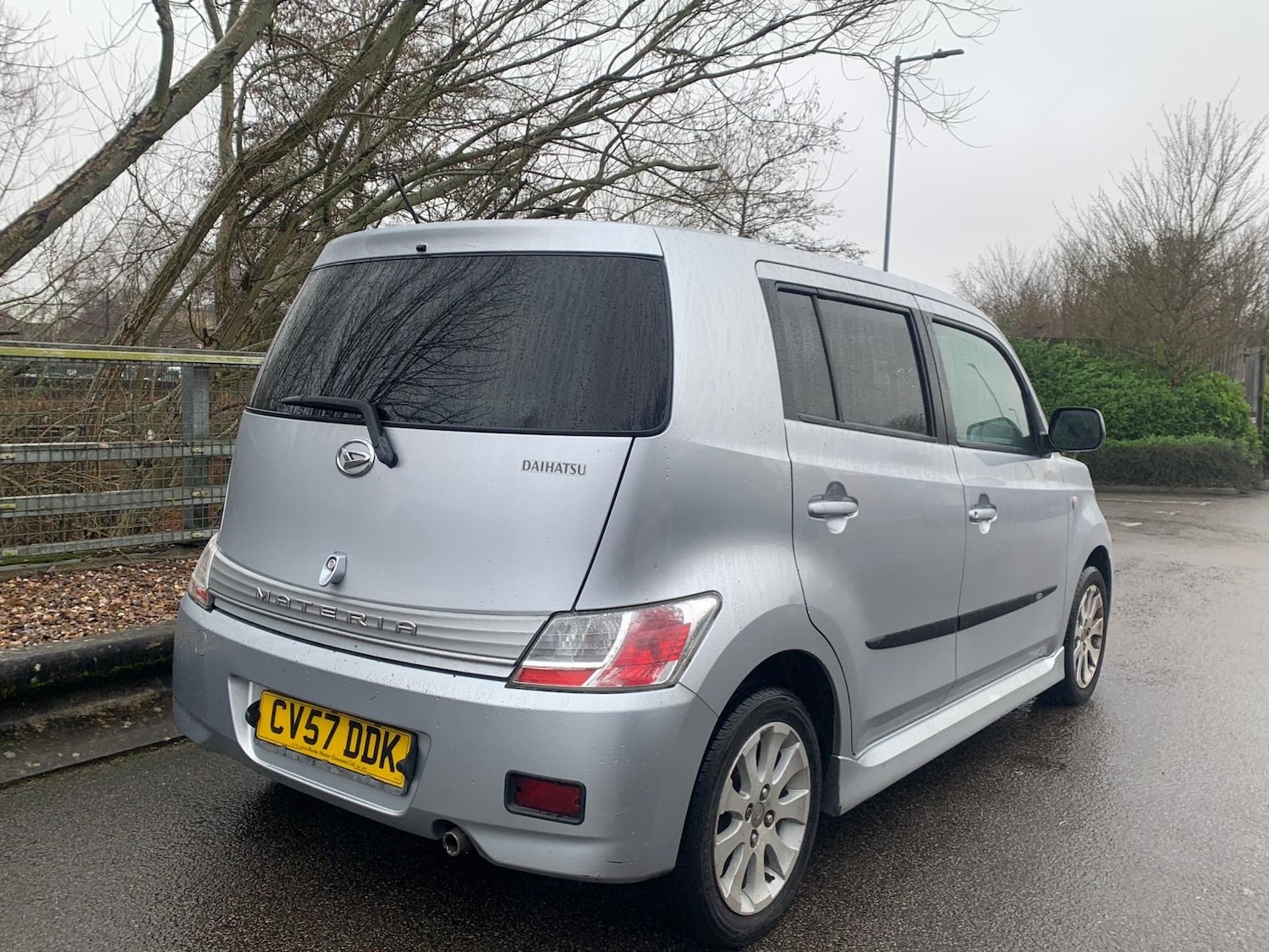 Used Daihatsu Materia 2007 for sale - 77832808: Photo 9