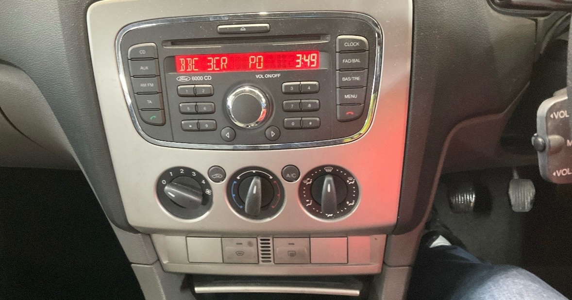 Used Ford Focus 2010 for sale - 77019022: Photo 10