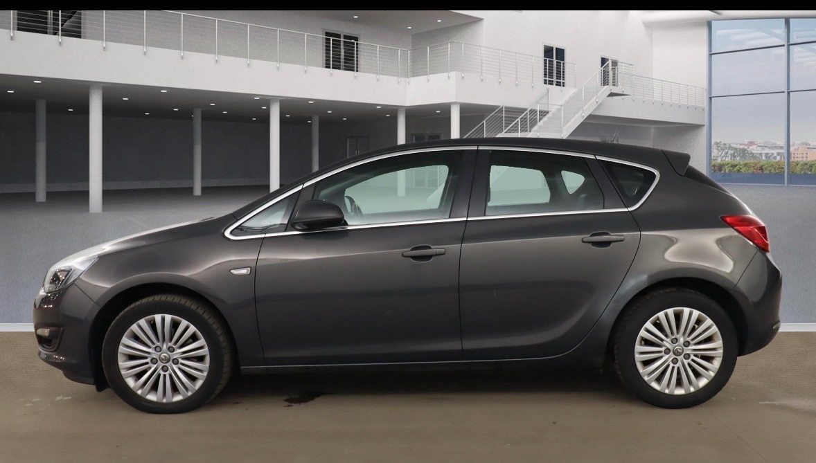 Used Vauxhall Astra 2015 for sale - 78026067: Photo 6
