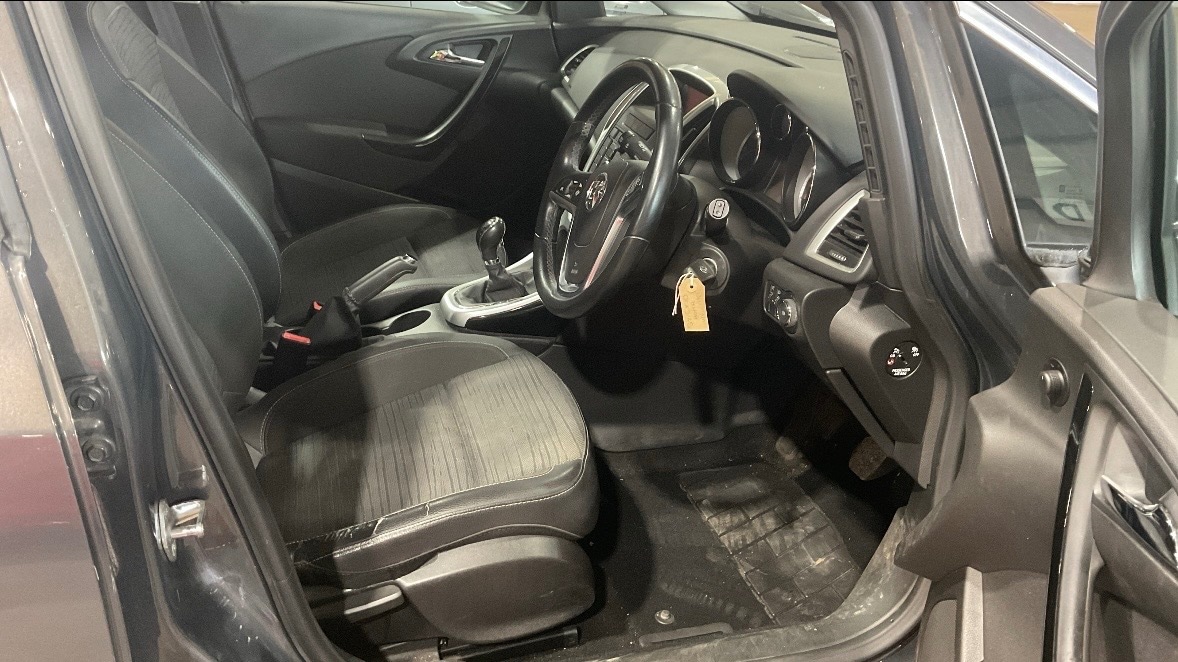 Used Vauxhall Astra 2015 for sale - 78026067: Photo 7