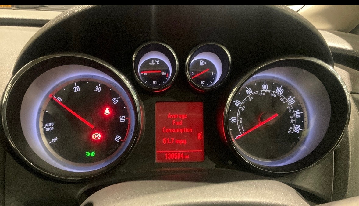 Used Vauxhall Astra 2011 for sale - 77099967: Photo 11