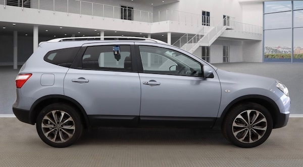 Used Nissan Qashqai+2 2013 for sale - 74762620: Photo 2
