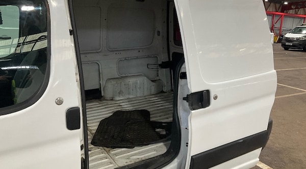 Used Citroen Berlingo 2010 for sale - 76287786: Photo 8