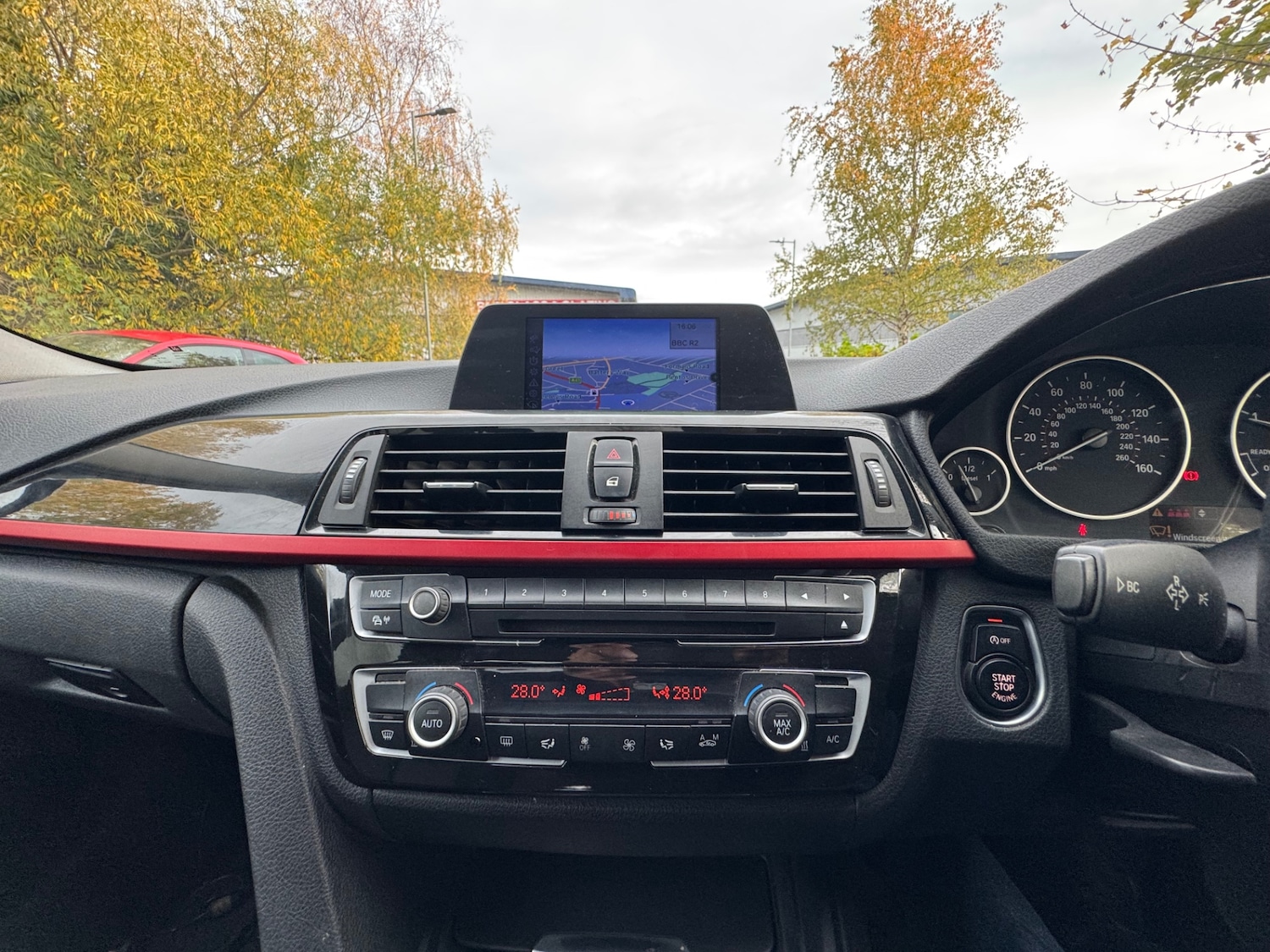 Used BMW 3 Series 2012 for sale - 76431079: Photo 10