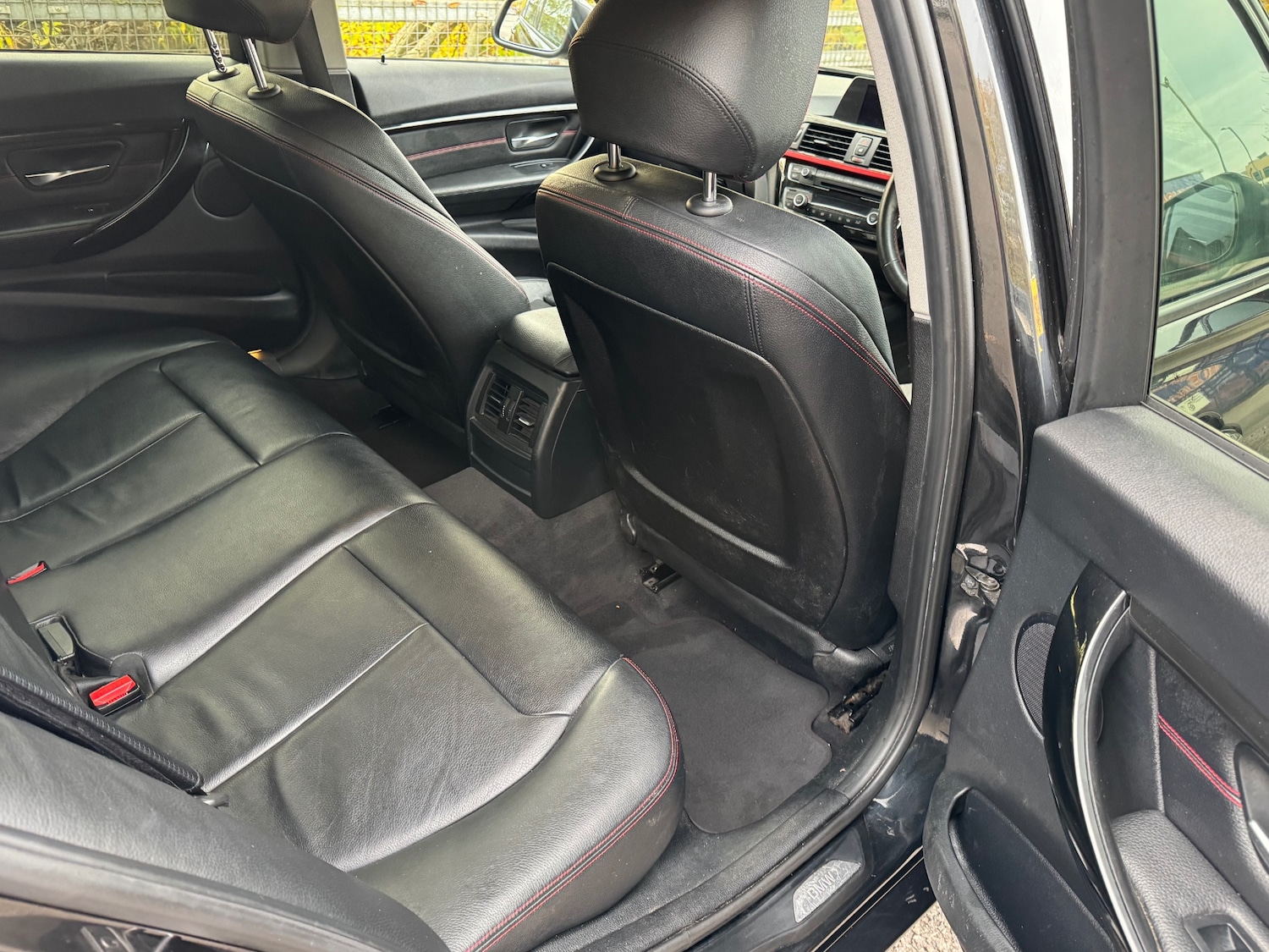 Used BMW 3 Series 2012 for sale - 76431079: Photo 22