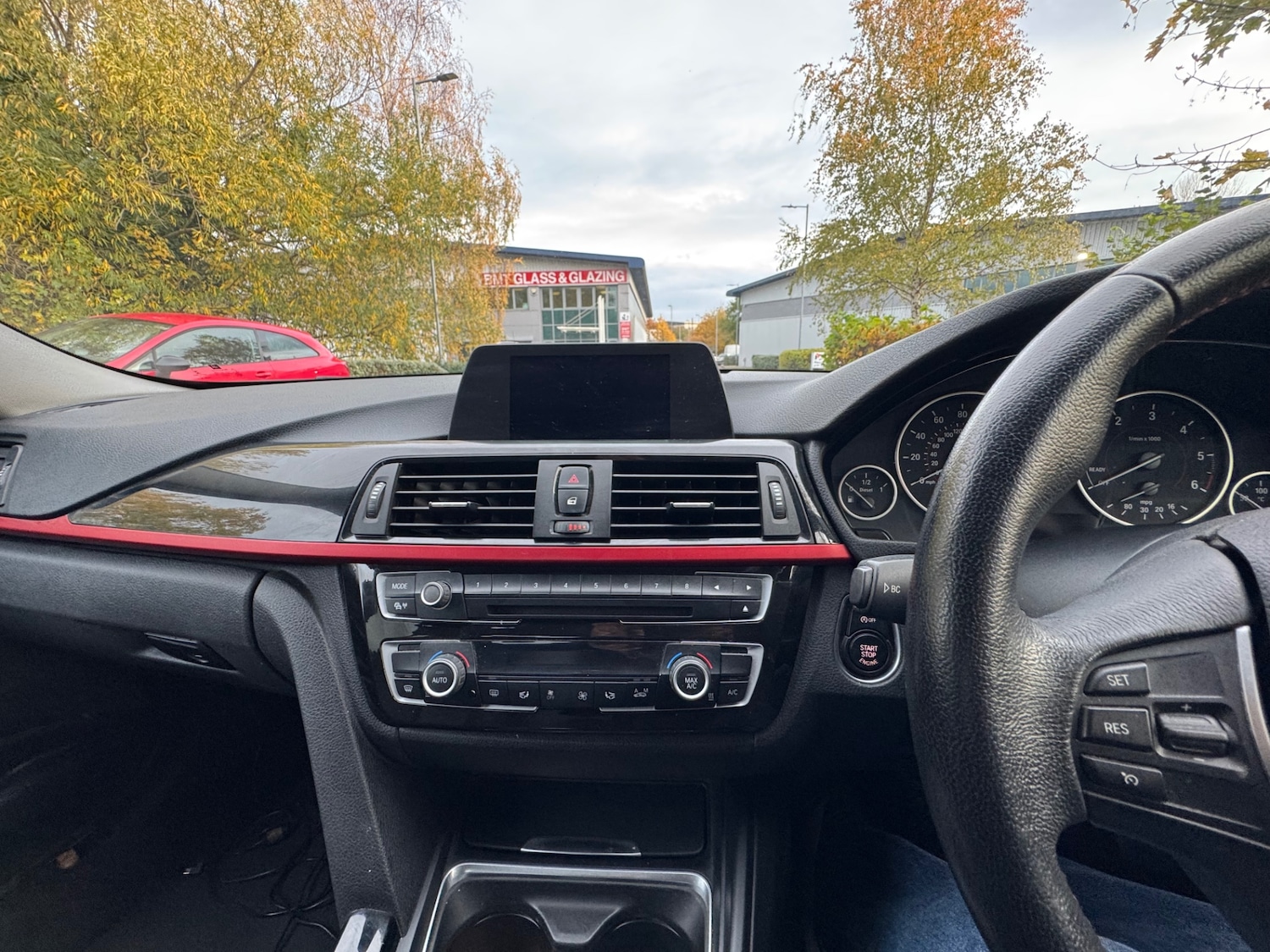 Used BMW 3 Series 2012 for sale - 76431079: Photo 9