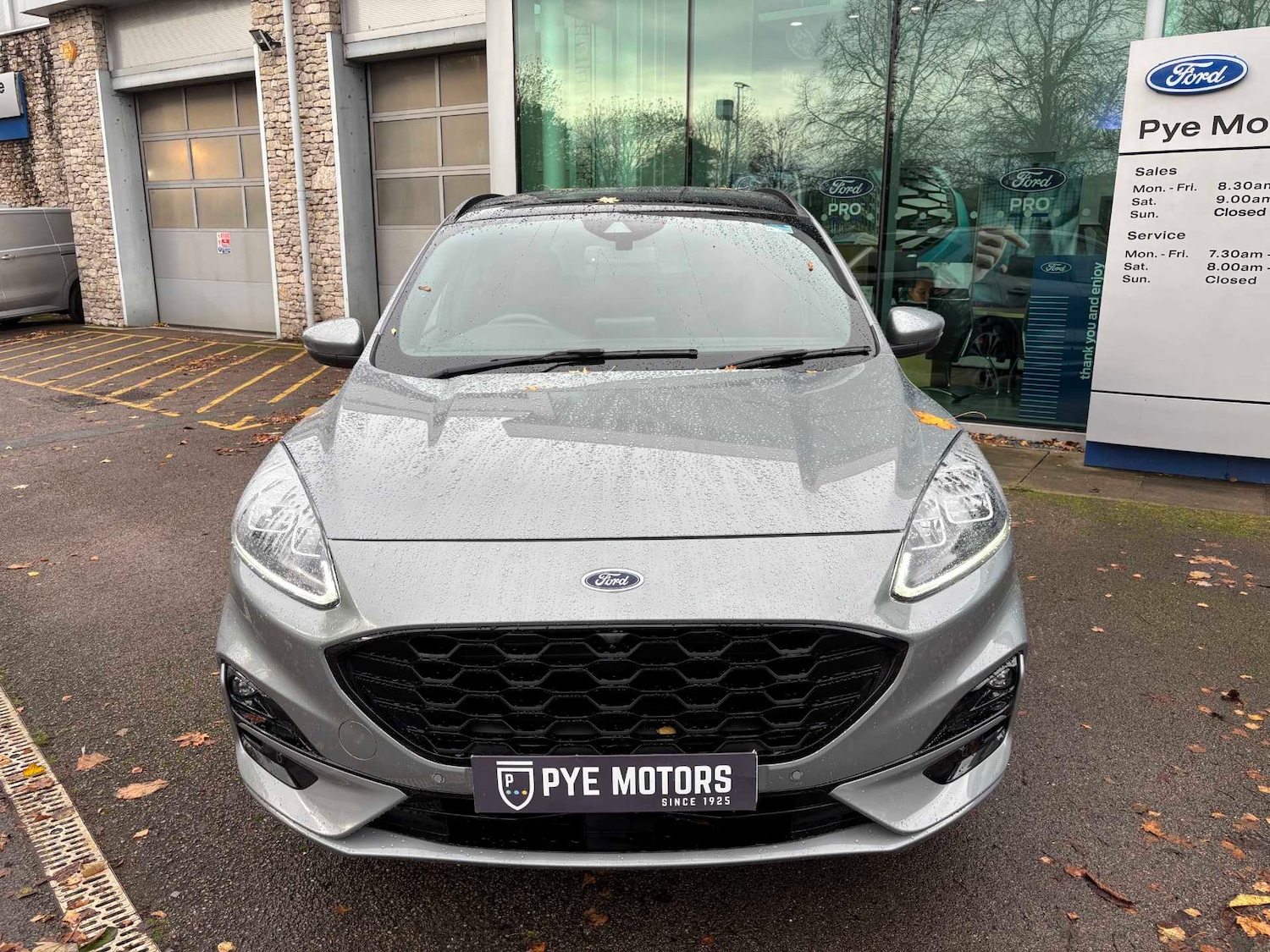 Used Ford Kuga 2021 for sale - 76466502: Photo 2