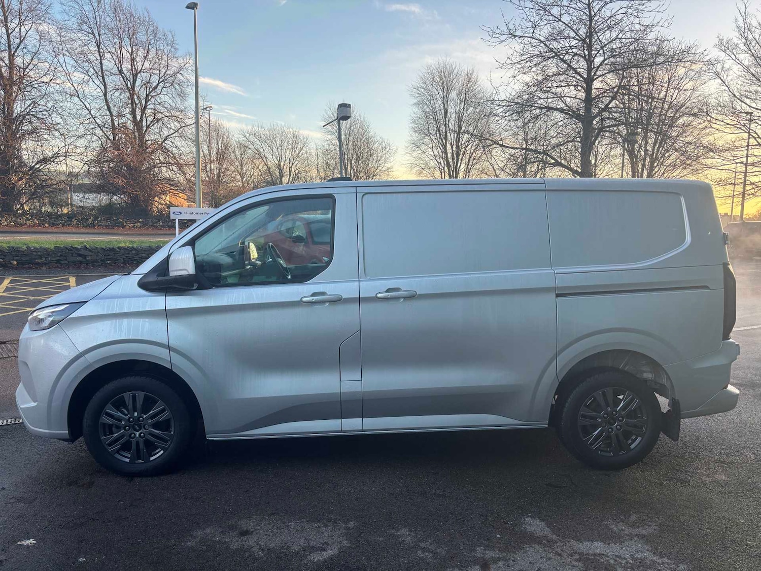 Used Ford Transit Custom 2024 for sale - 76933171: Photo 4