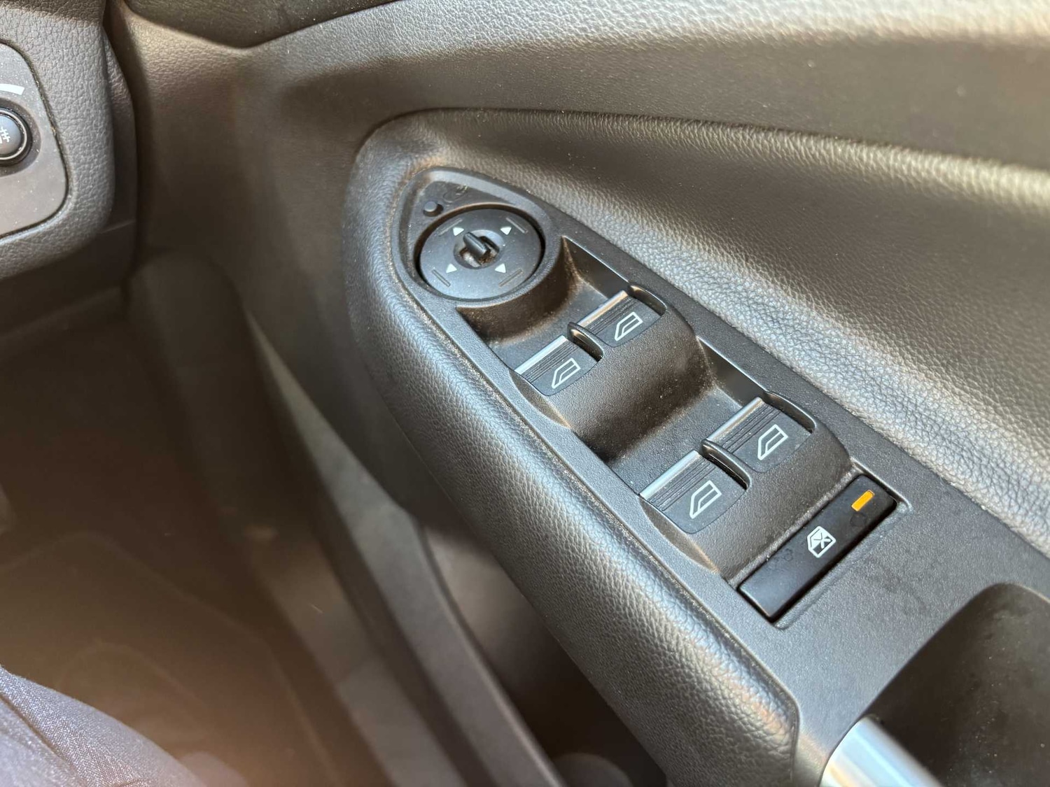 Used Ford Kuga 2015 for sale - 76466411: Photo 19