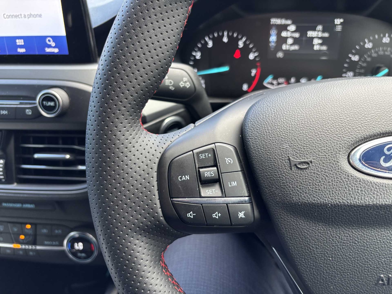 Used Ford Focus 2022 for sale - 76466326: Photo 17