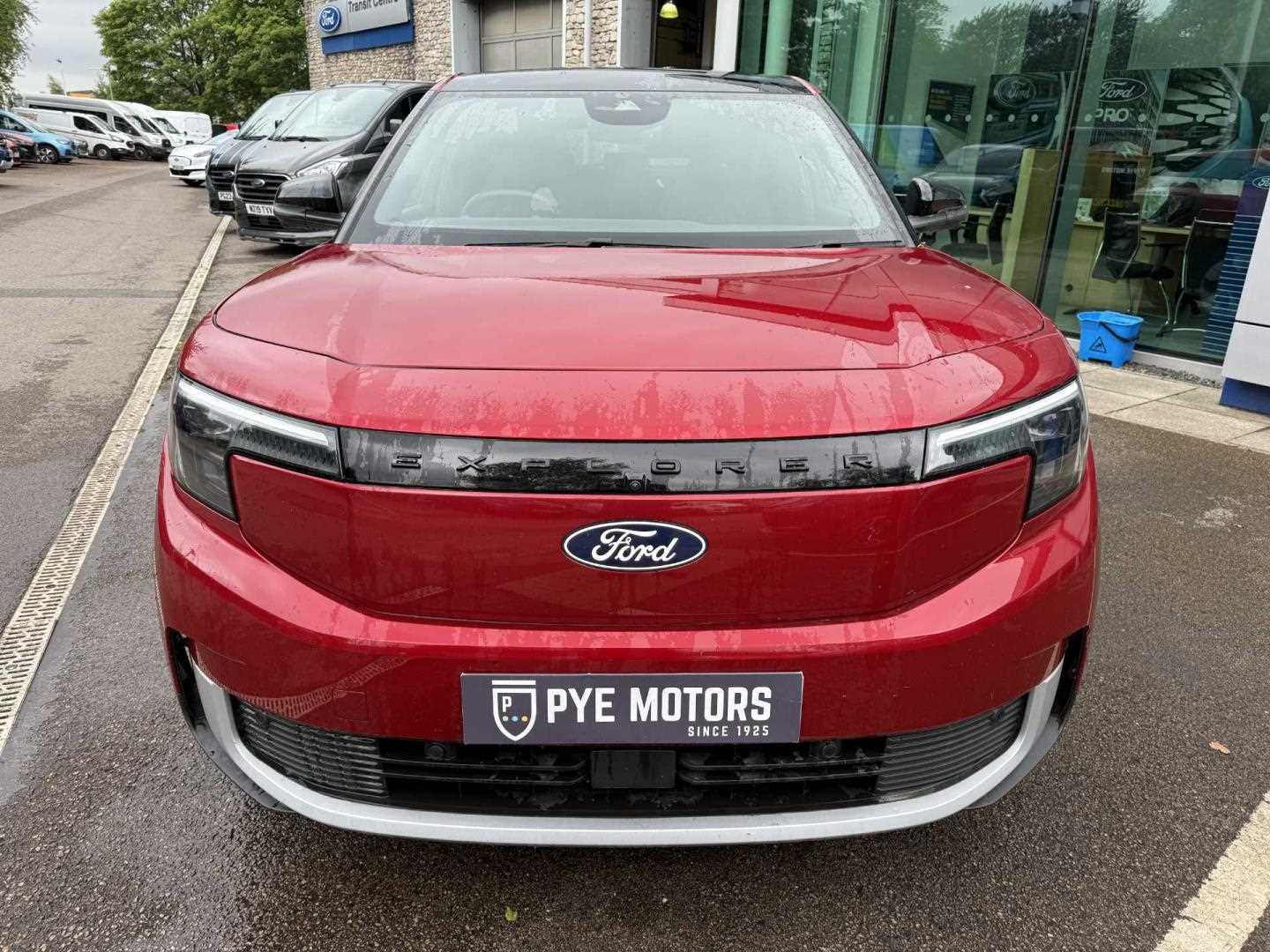 Used Ford Explorer 2024 for sale - 76466221: Photo 2