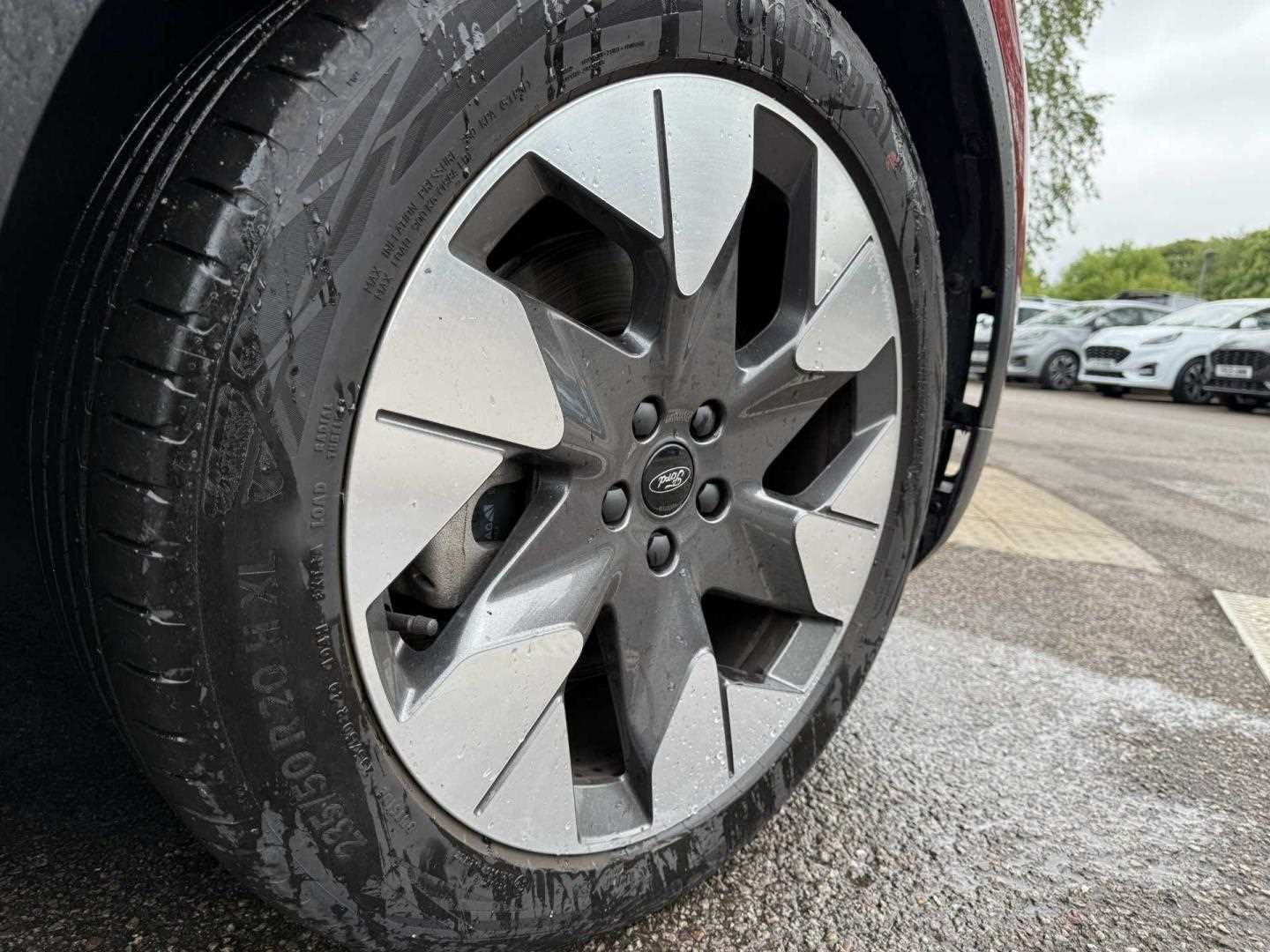 Used Ford Explorer 2024 for sale - 76466221: Photo 9