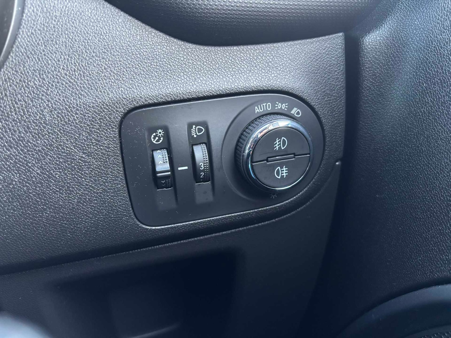 Used Vauxhall Crossland X 2020 for sale - 77198176: Photo 19