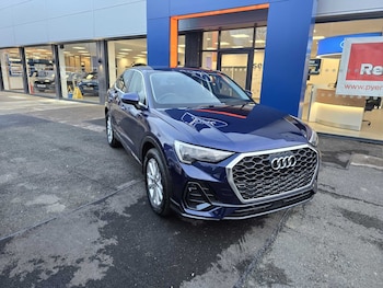 Used Audi Q3 2023 for sale - 77300404: Photo