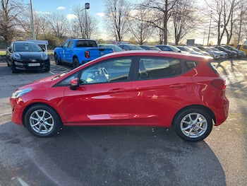 Used Ford Fiesta 2019 for sale - 76580304: Photo