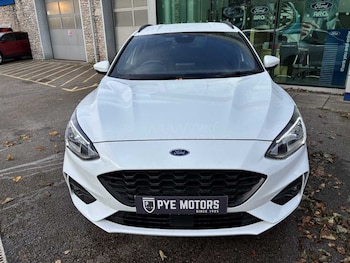 Used Ford Focus 2022 for sale - 76466346: Photo