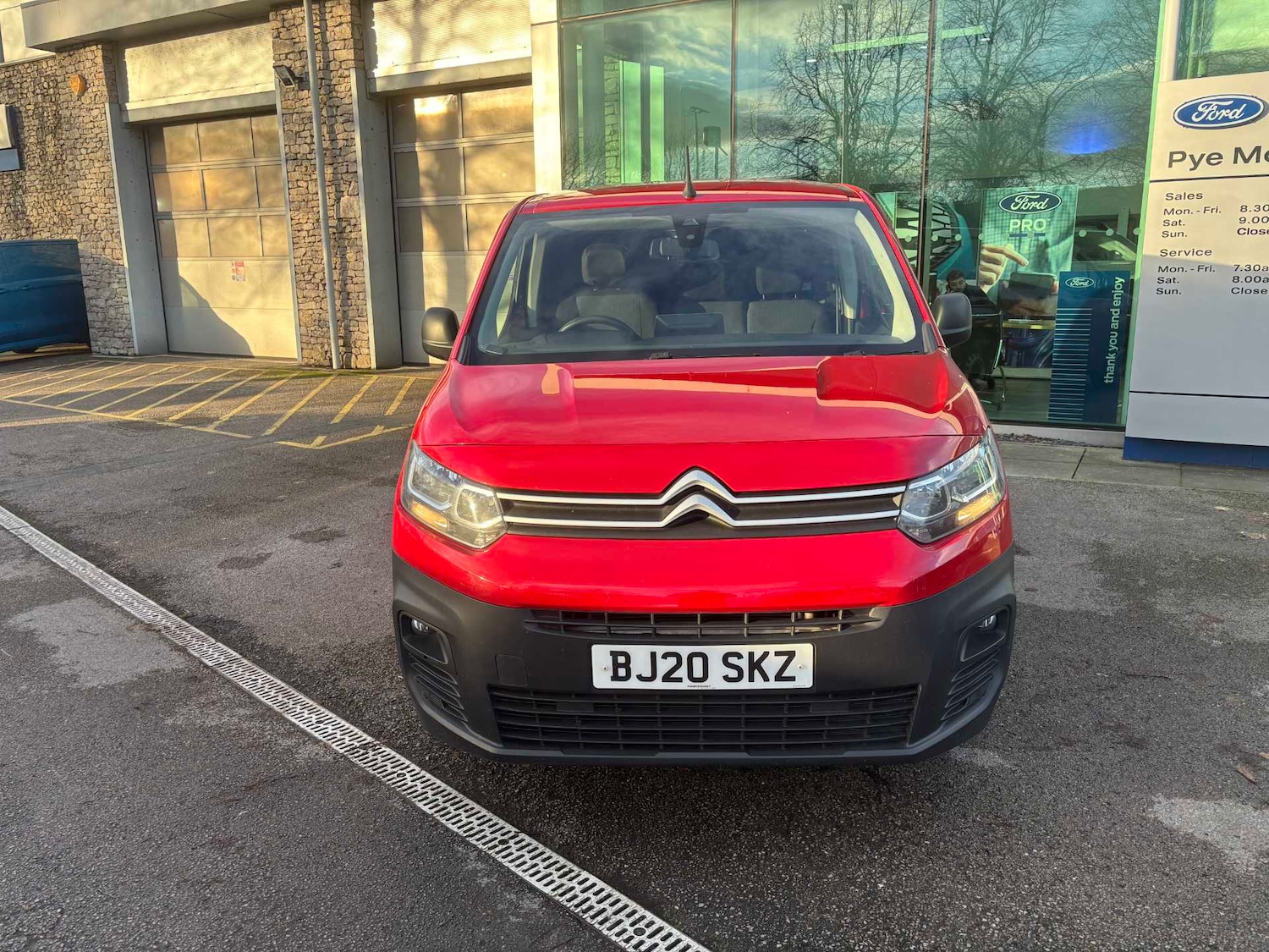 Used Citroen Berlingo 2020 for sale - 77042747: Photo 2