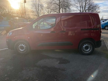 Used Citroen Berlingo 2020 for sale - 77042747: Photo