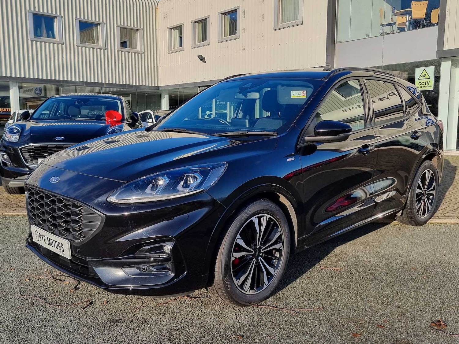 Used Ford Kuga 2022 for sale - 77326286: Photo 3