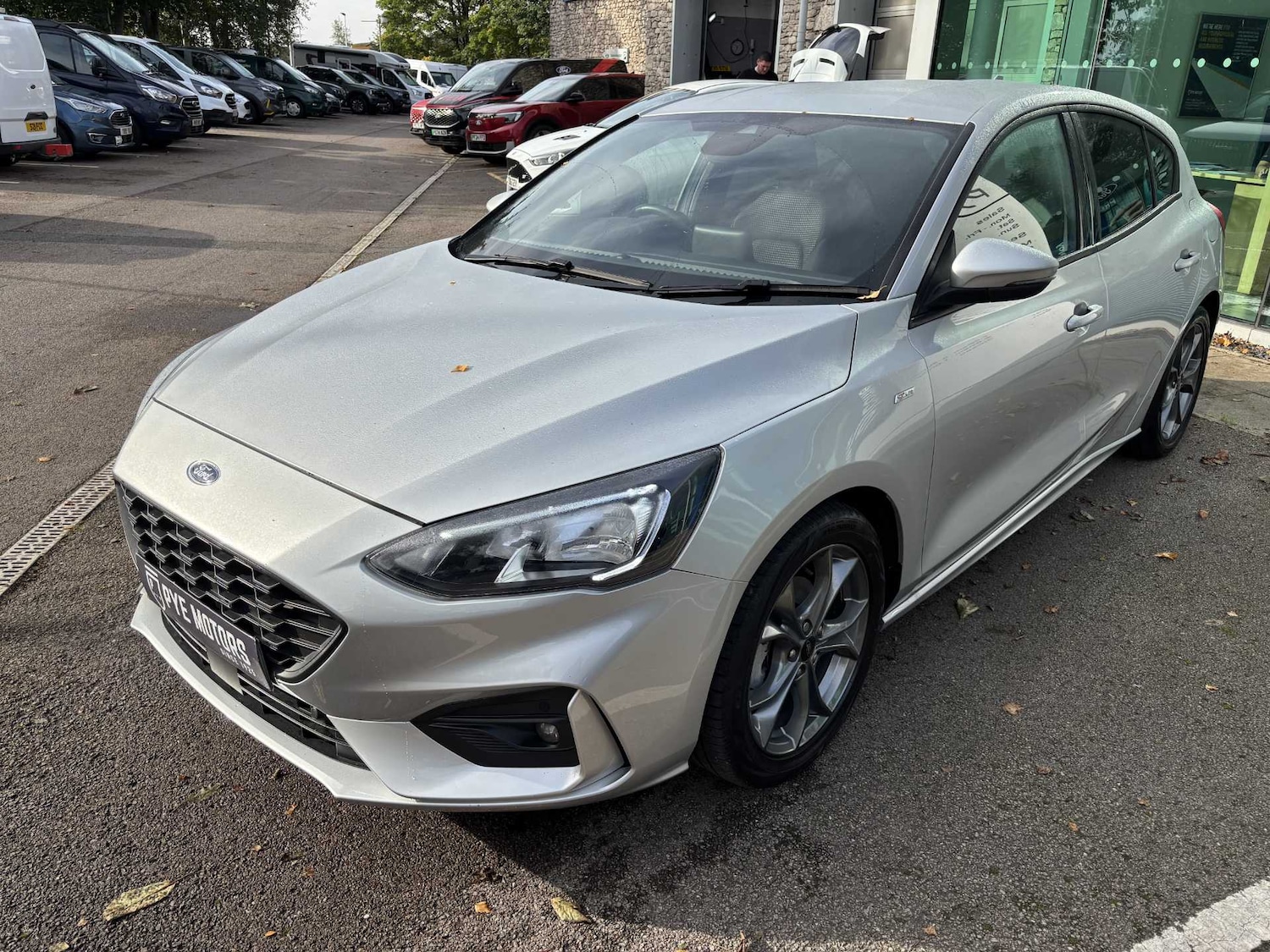 Used Ford Focus 2020 for sale - 76466324: Photo 3