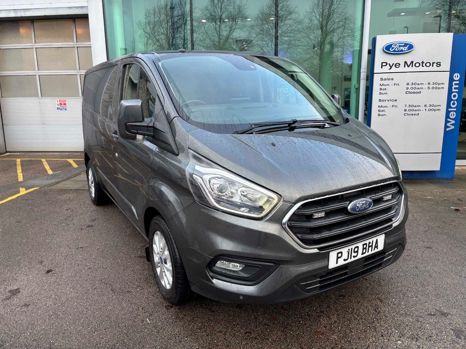Used Ford Transit Custom 2019 for sale - 76847148: Photo 1